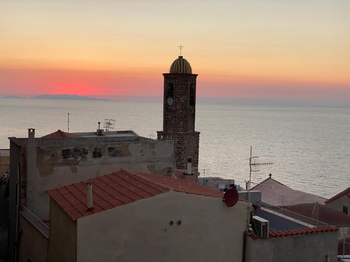 La Casa Rosa Villa Castelsardo Luaran gambar