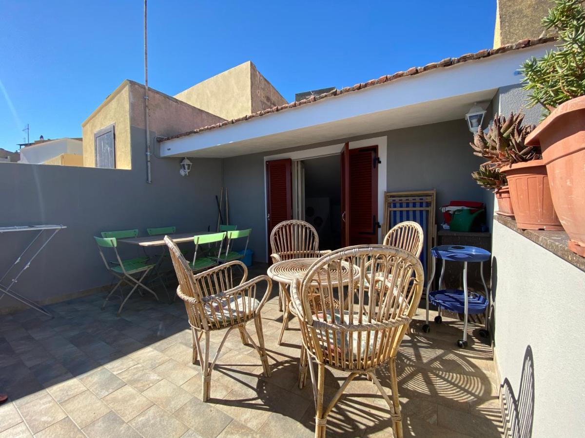 La Casa Rosa Villa Castelsardo Luaran gambar