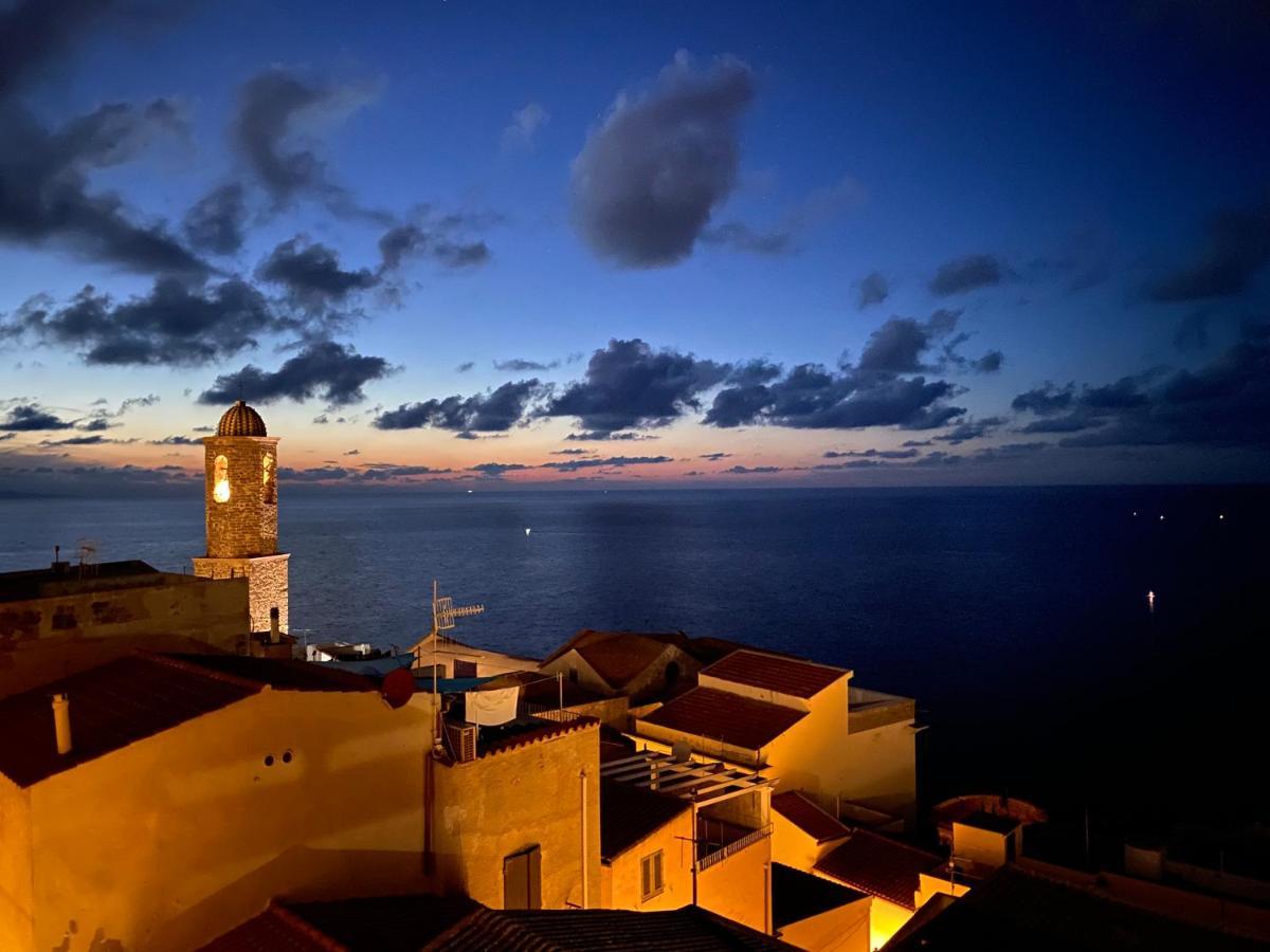 La Casa Rosa Villa Castelsardo Luaran gambar